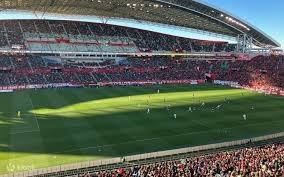 他带着伤坚持踢到最后