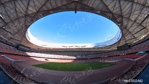 纽卡球迷在基地附近拉横幅：伊萨克是只纯粹的老鼠