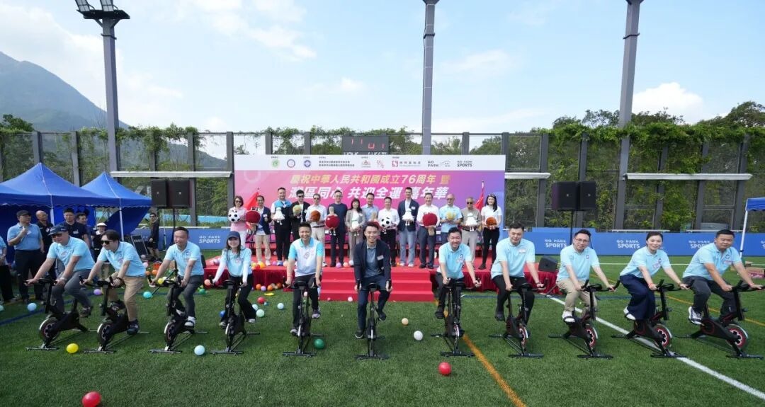 【世界名画】法拉利“一二带回”！诺里斯漏油退赛！哈贾尔登上领奖台！