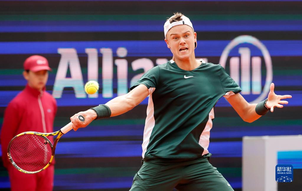 给球队一个 给球队一个