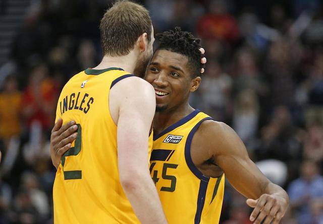 谁能技压群 谁能技压群