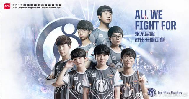 现低级失误 现低级失误